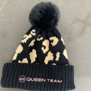 Queen team beanie